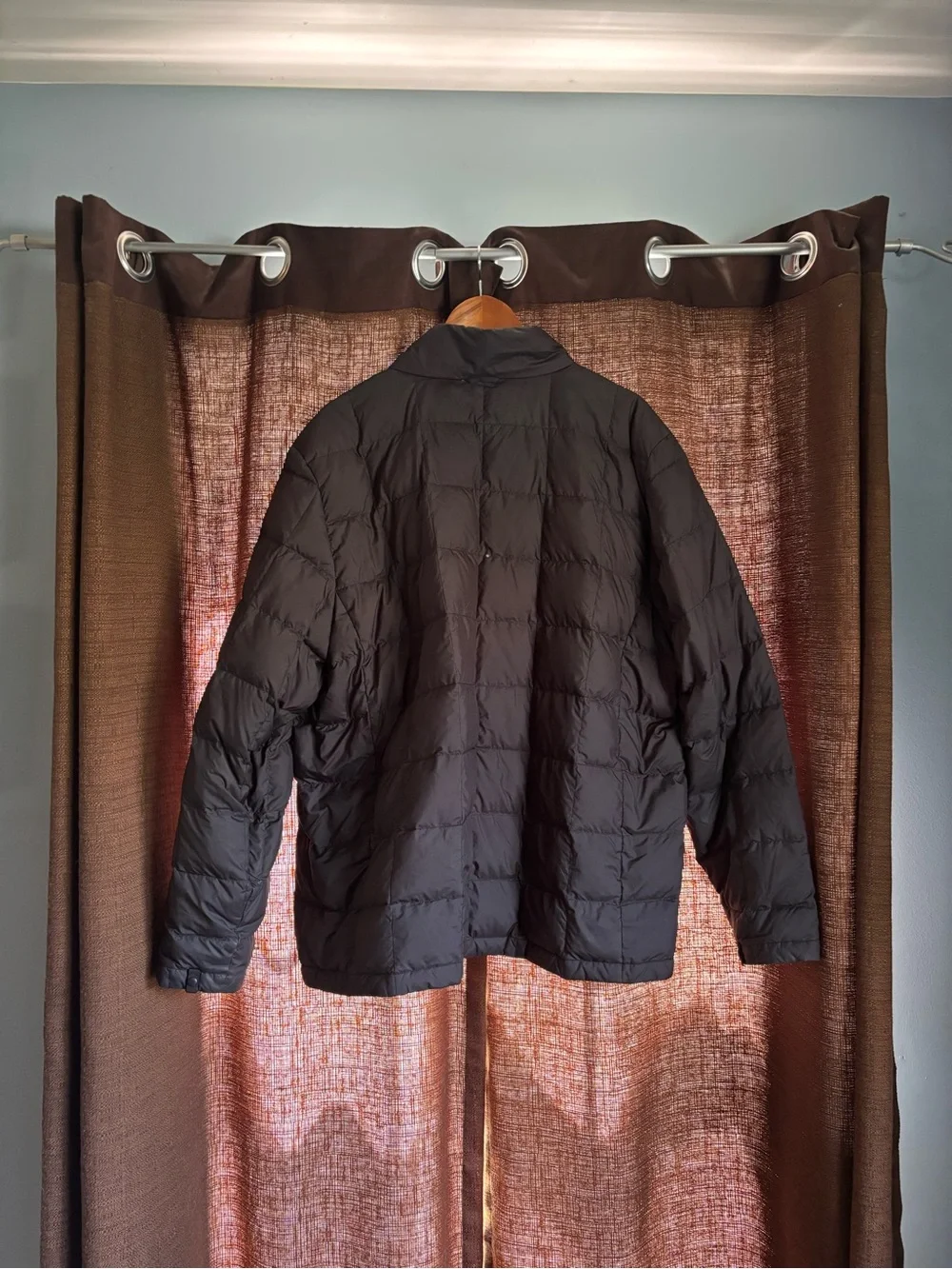 The North Face Men's Black Quilted Puffer Jacket